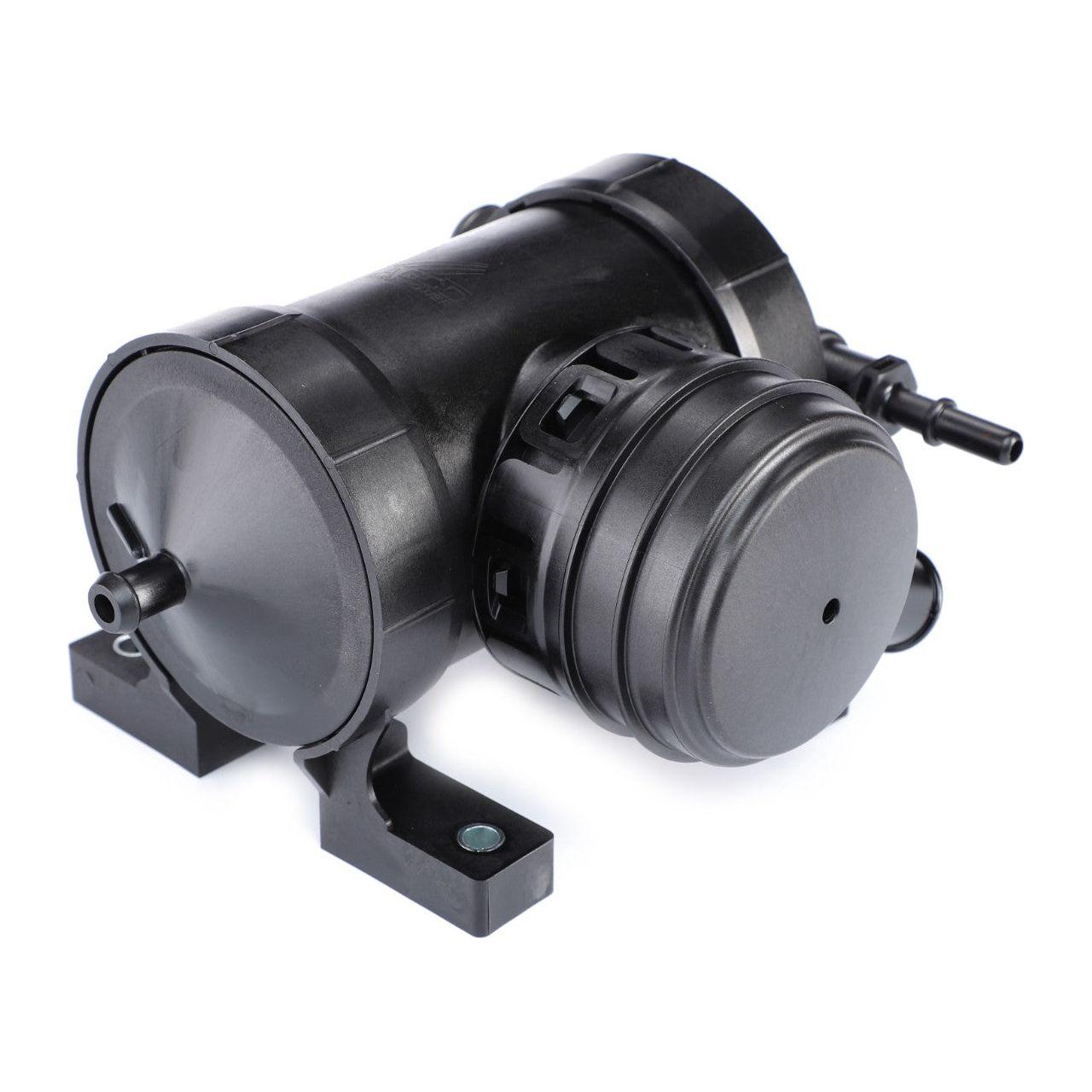 Engine Oil Filter Assembly - V837084882 - Massey Tractor Parts