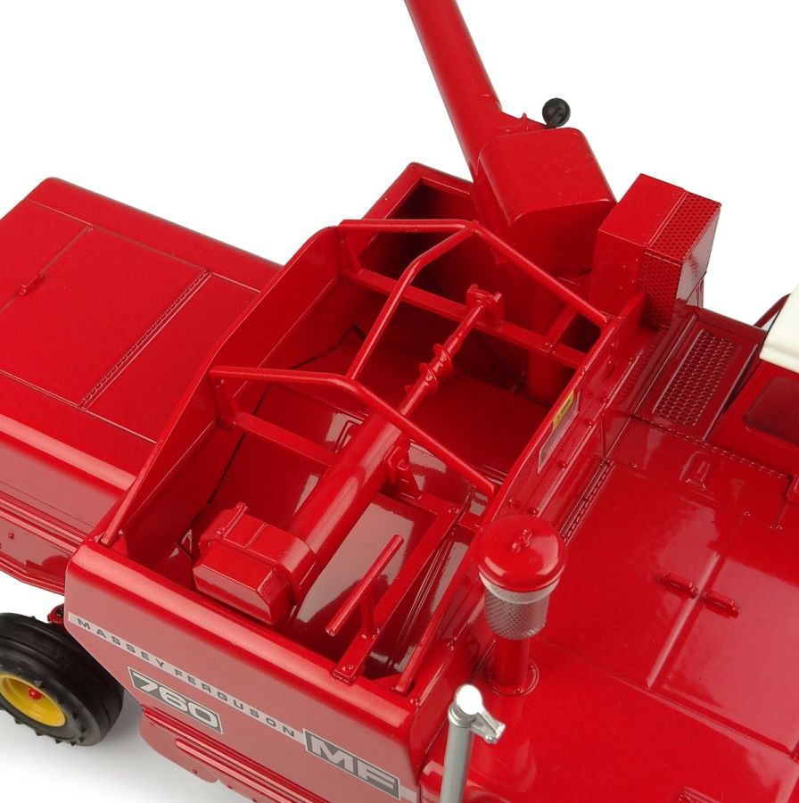 MF 760 Combine Harvester Model 1:32 – Collector’s Replica X993012506329