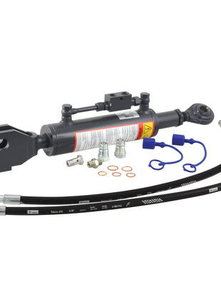 The Sparex Hydraulic Levelling Box (Part No. S.113950) - which includes hoses, check valve connectors, and fittings - is laid out against a white background, featuring a ball diameter of 22mm, fork hole diameters of 28mm and 28x90mm, minimum length of 680mm, and a cylinder bore of 70mm.