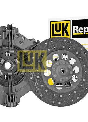 The Sparex Clutch Kit without Bearings (Part Number: S.146918), featuring a Cerametallic Captive Disc and including both a pressure plate and clutch disc, is showcased with its packaging box in the background.