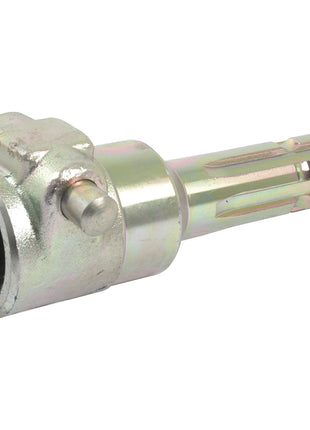 The Sparex PTO Adaptor (S.16247) features a female spline measuring 1 3/4'' - 20 on one end and a male spline measuring 1 3/8'' - 6 on the other, complete with a quick release pin, ideal for connecting mechanical components in standard duty applications.