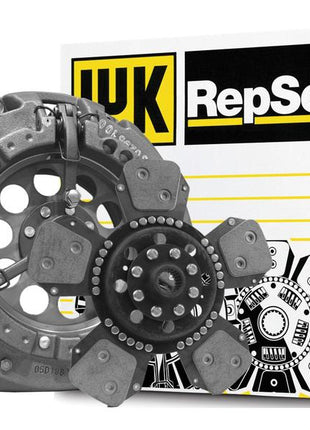 Image of a Sparex Clutch Kit with Bearings (Part Number: S.162665), including a clutch disc, pressure plate, and release bearing, positioned next to the product packaging. Cover size details are prominently displayed.