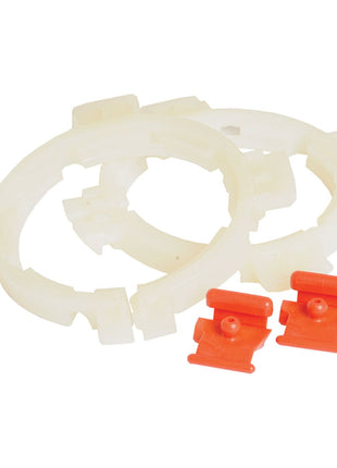 The Sparex PTO Guard Ring Kit - 55 Series (67 x 67mm | Sparex Part No. S.22569) features plastic mounting rings and two red clips, all arranged on a plain white background.