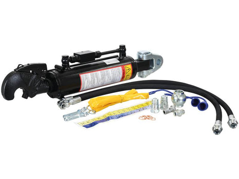 The Sparex Hydraulic Top Link (Cat.2/2) with a Knuckle and Q.R CBM Hook, featuring a 90mm cylinder bore and a minimum length of 590mm, is displayed with hoses, fittings, and accessories on a white surface, ideal for Tractor End applications.