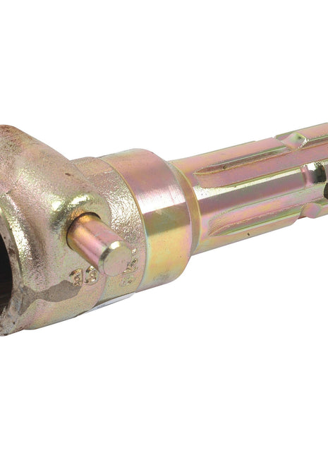 The Sparex PTO Adaptor - Female spline 1 3/8'' - 21 x Male spline 1 3/8'' - 6 with Quick Release Pin (S.3739) is a standard duty metal mechanical component featuring a cylindrical body, gear-like end, and a small protruding quick release pin.