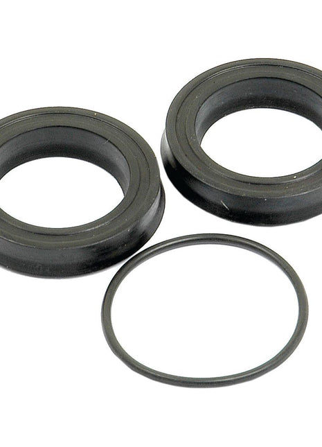 Three rubber gaskets, part of the Brake Slave Cylinder Repair Kit for a Massey Ferguson, include one circular gasket and two cylindrical ones, displayed on a white background. The kit is branded by Sparex under Sparex Part No.S.41498.