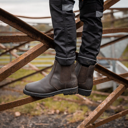 Xpert Heritage Wrangler Junior Dealer Boot Dark Brown - Farming Parts