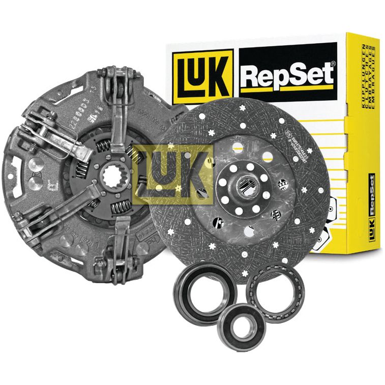 Image of a Sparex S.131159 Clutch Kit with Bearings, featuring an Organic Captive Disc, pressure plate, release bearing, and pilot bearing, with a branded yellow and white packaging box in the background.