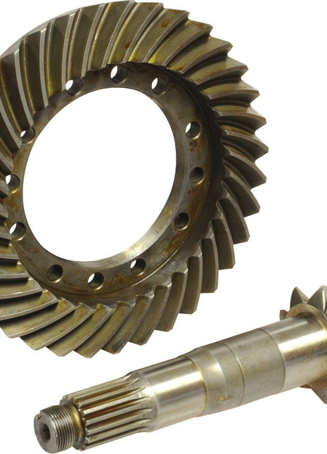 Crown Wheel & Pinion
 - S.43876 - Massey Tractor Parts