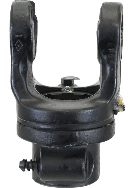The Sparex PTO Shearbolt Clutch (U/J Size: 36 x 89mm), featuring a black metal universal joint with two open yoke ends, a central pivoting cross, and a small grease fitting at the base, is ideal for high-torque PTO Series applications.