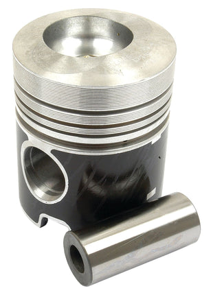The Sparex Piston (Standard) - S.69942 features grooves on its upper part and a K3 chamber type design, with a cylindrical pin positioned in front of it.