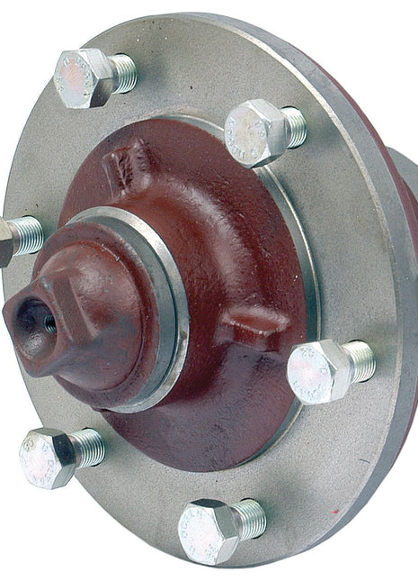A Sparex Wheel Hub (Part No. S.42781) featuring a rust-colored central hub and six evenly spaced bolts, compatible with Massey Ferguson 135 tractors.