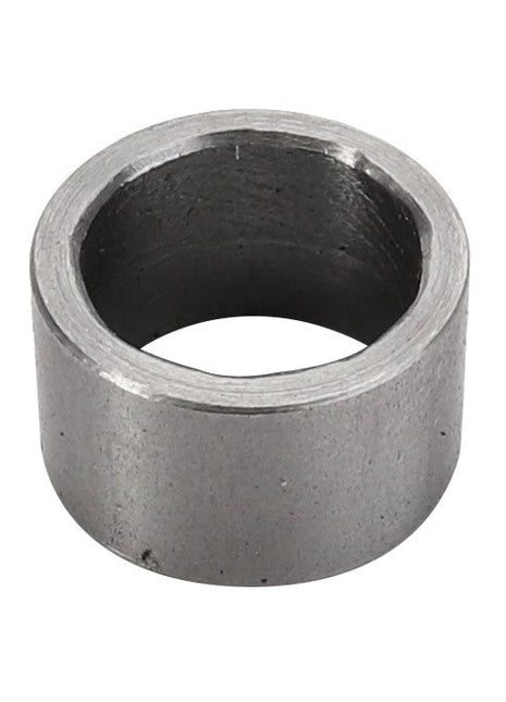 Product: AGCO | BUSH - D28885520 
Description: Cylindrical metal ring with a hollow center, silver-gray in color. Currently, no additional product description information is available.