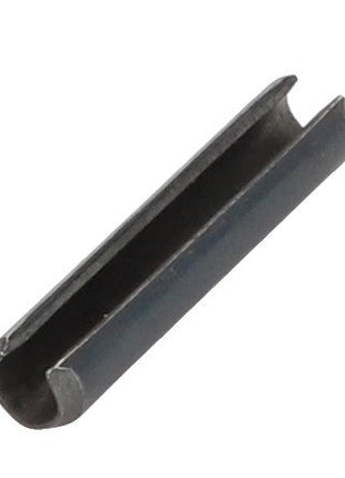 The AGCO | Pin - Acp0383530, a cylindrical metal pin with a lengthwise slit, commonly known as a roll pin or spring pin, is designed for secure fastening applications.