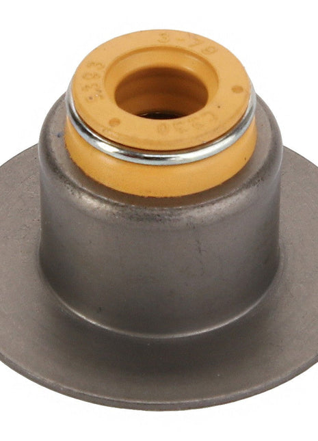 The AGCO Cap - La2831287 features a unique design, highlighted by a wide base and a central, smaller yellow ring that creates an eye-catching color contrast.