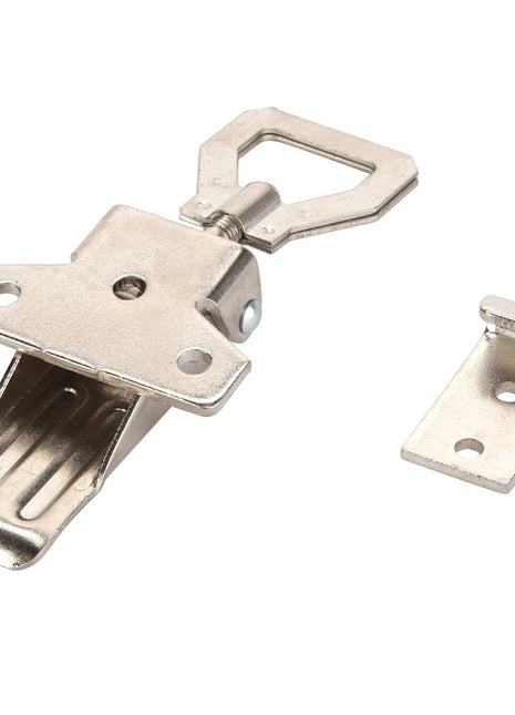 The AGCO | Clamp - Acw1095400 by AGCO is a sleek metallic toggle latch featuring a robust clamp and an accompanying mounting bracket for secure installation.