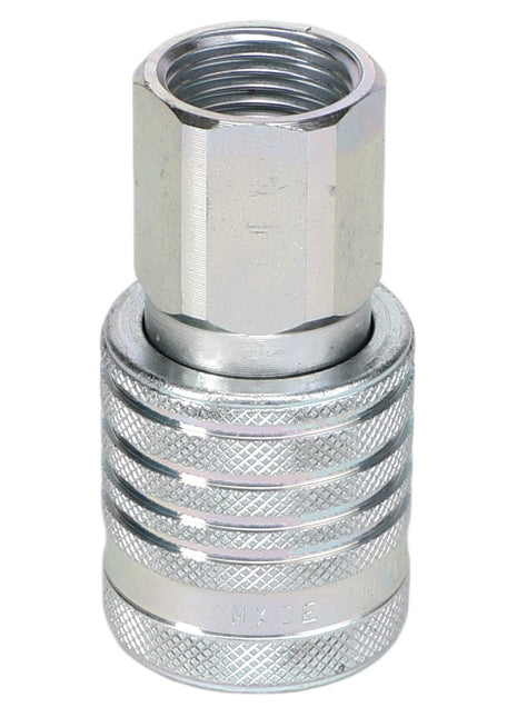 The AGCO | QUICK COUPLER - AL5045010 is a metallic quick connect fitting with a hexagonal upper part and circular lower section featuring a ridged texture for grip, designed to fit all machine sizes.